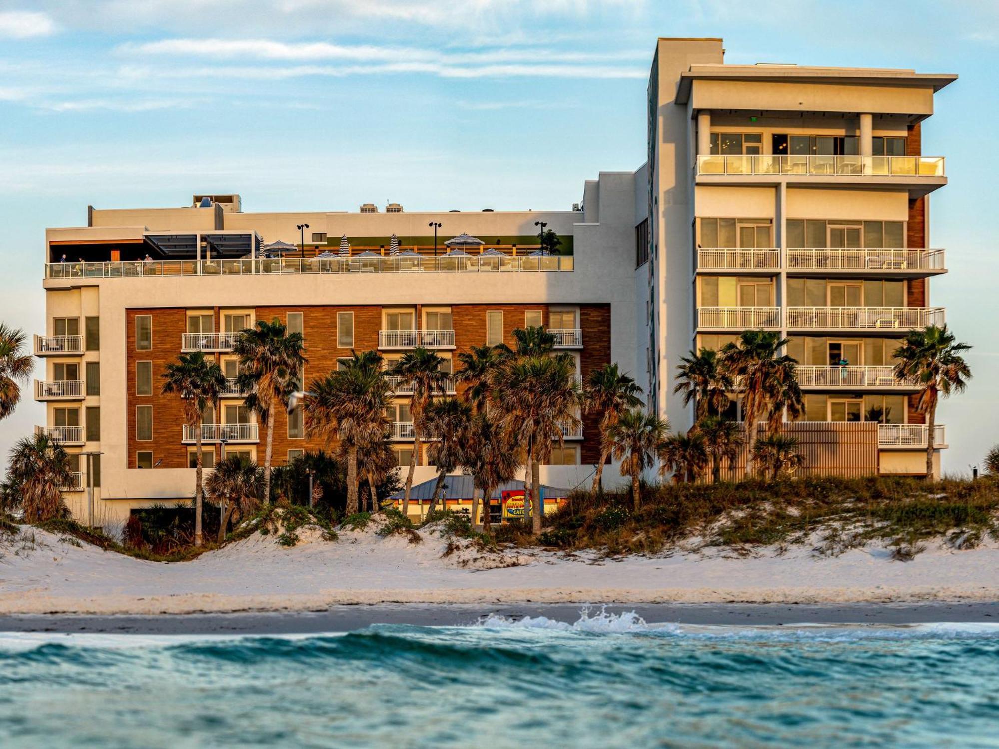 The Hiatus Clearwater Beach, Curio Collection By Hilton Eksteriør bilde